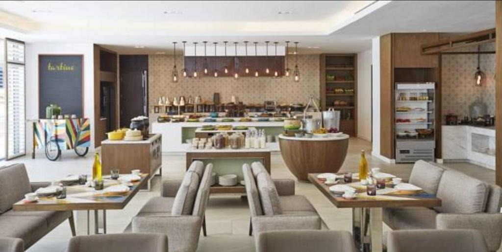 هتل د لیند بوراکای